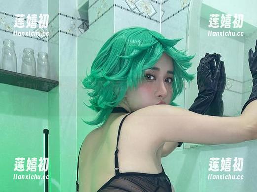 Tiny Asa的白丝美图精选，怎么总能打动人心，这就很神奇。